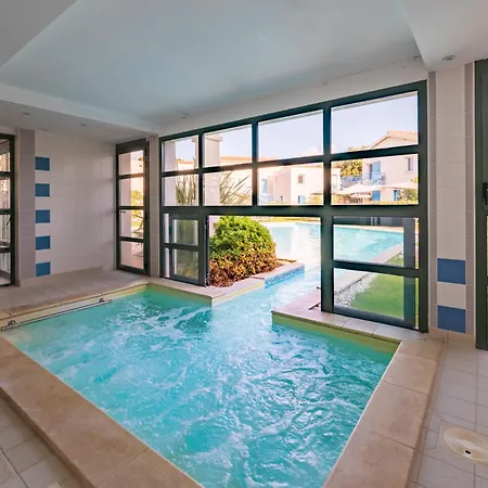 Aparthotel Lagrange Les Carrelets 3*