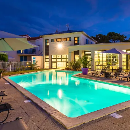 Aparthotel Lagrange Les Carrelets 3*