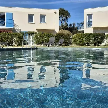 Lagrange Les Carrelets Aparthotel 3*