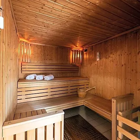 Lagrange Les Carrelets 3*