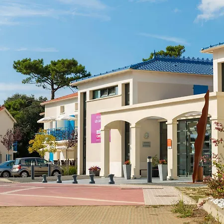 Lagrange Les Carrelets 3*