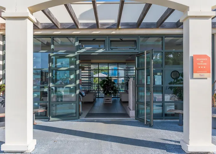 Lagrange Les Carrelets 3*